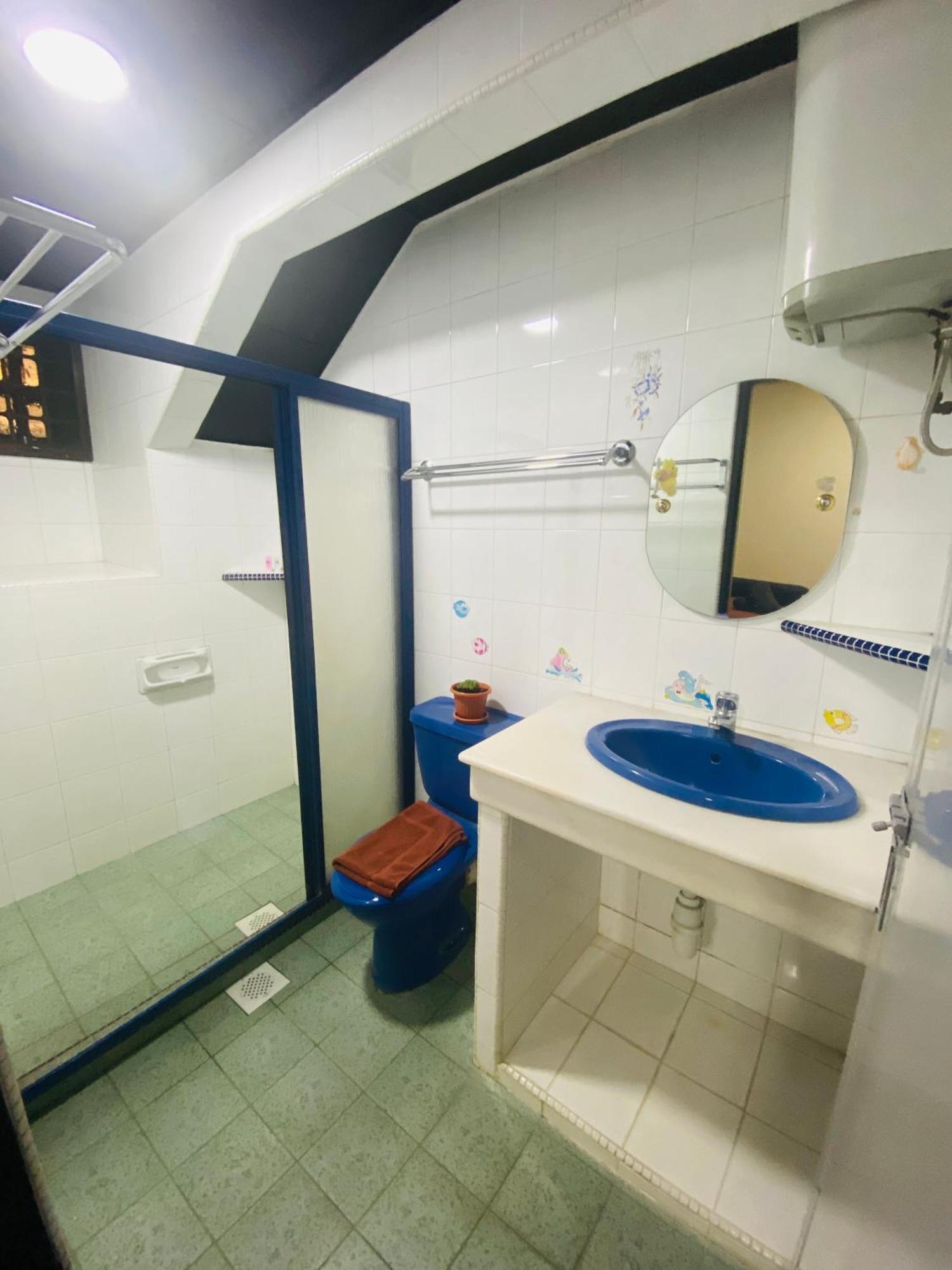 100 Oastel Coliving Hotell Tanah Rata Rom bilde